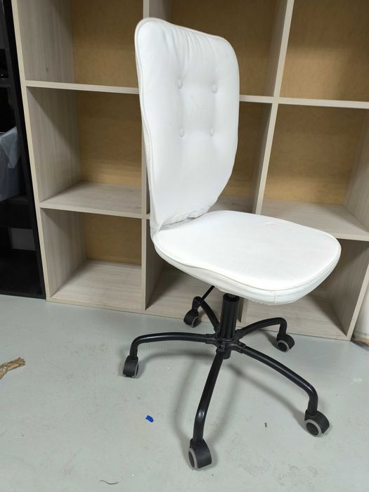 Fotel biały Ikea Lillhojden