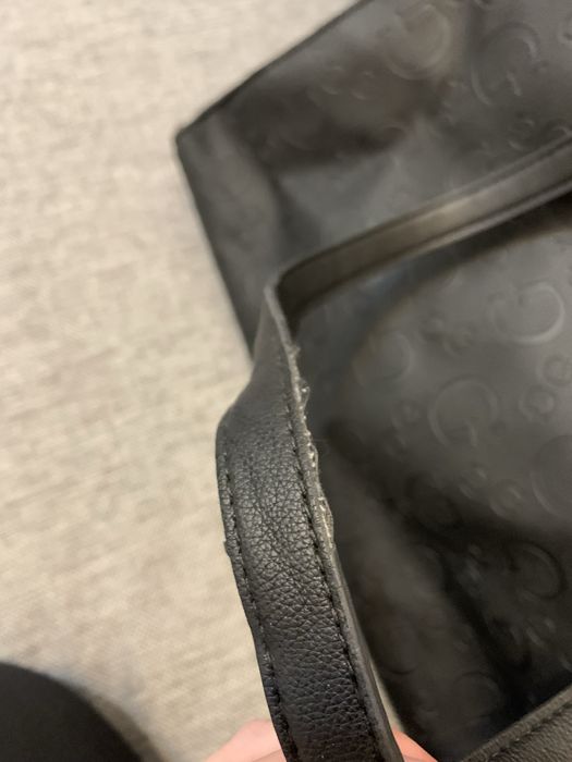 Torebka GUESS na ramię