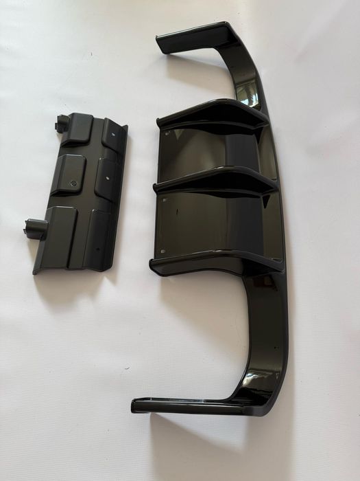 BMW F30 F31 Dokładka Tylnego Zderzaka Dyfuzor M3 Look Czarny Połysk