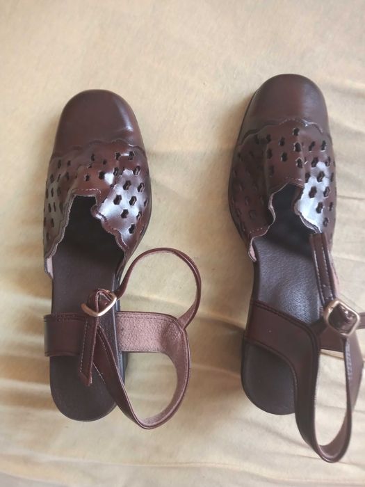 Nowe buty skórzane damskie letnie r. 39