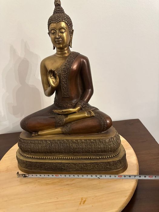Estátua Buda de Bronze