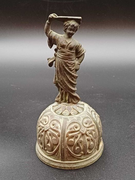 Sineta Antiga em Bronze