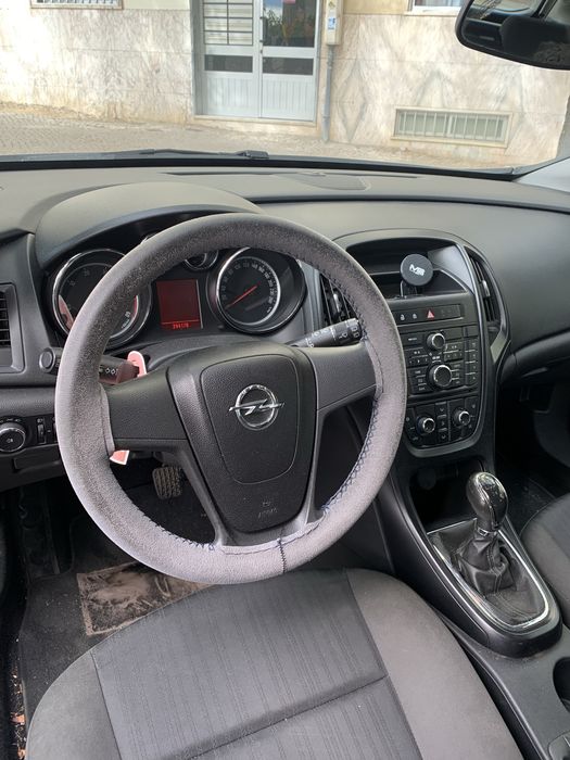 Opel Astra 1.3 - 2011