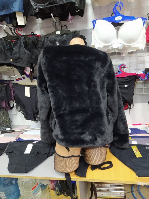 Продам дуже гарну шубку