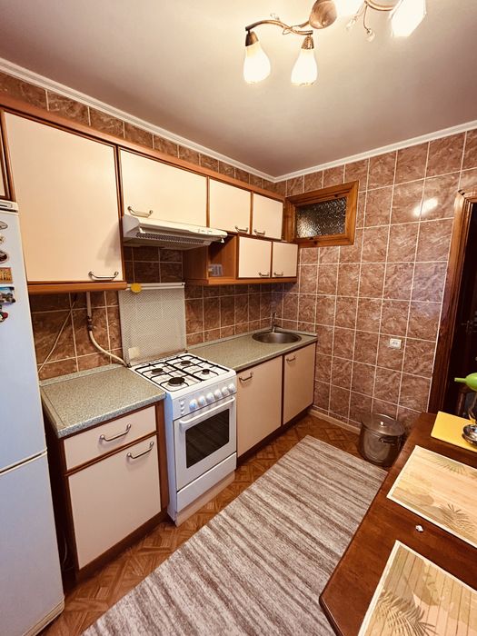 Продаємо 2 кімн. квартиру Героїв Маріуполя Мебльована