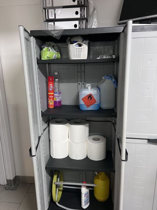 Movel de arrumos - plastico