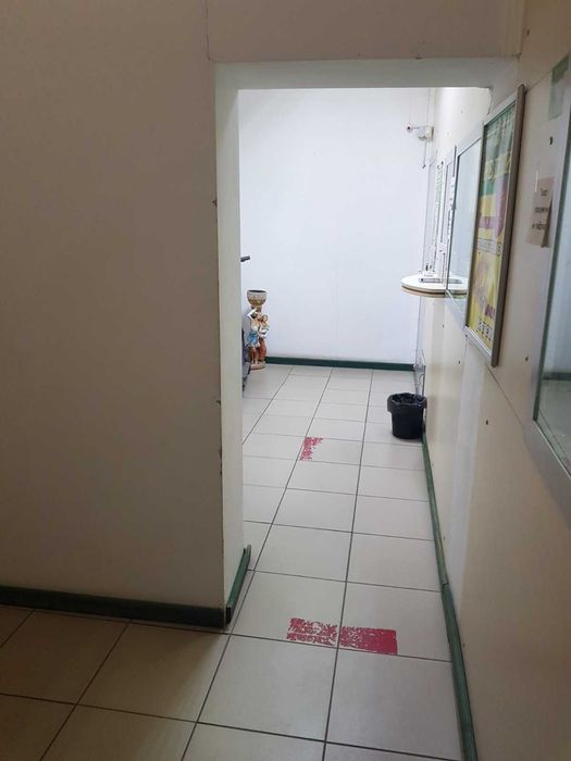 нежитлове приміщення м. Кам'янка-Бузька (центр)