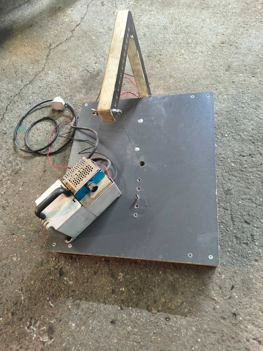 Maszynka do cięcia styropianu