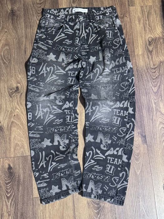Spodnie Bershka męskie rozmiar 38