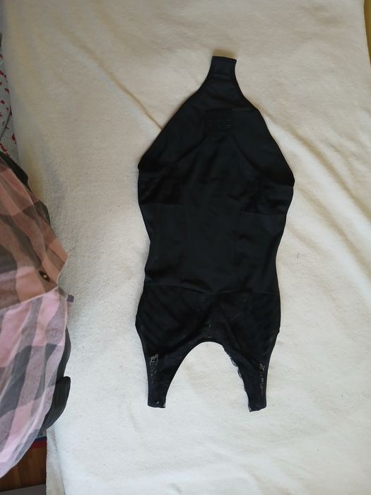 Body czarne koronkowe