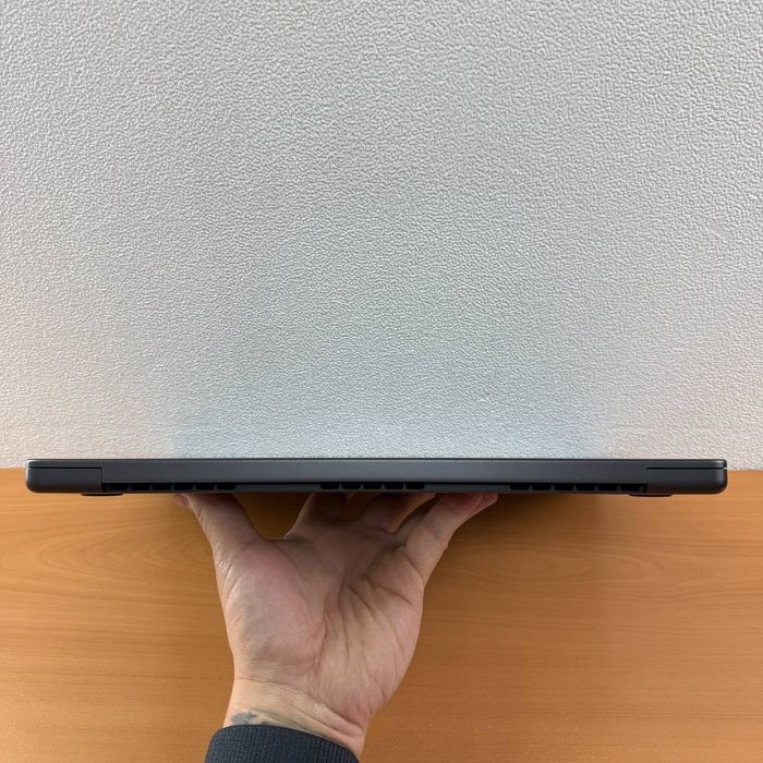 №3565	MRX33	MacBook Pro 14 	Space Black	M3 Pro	18/512