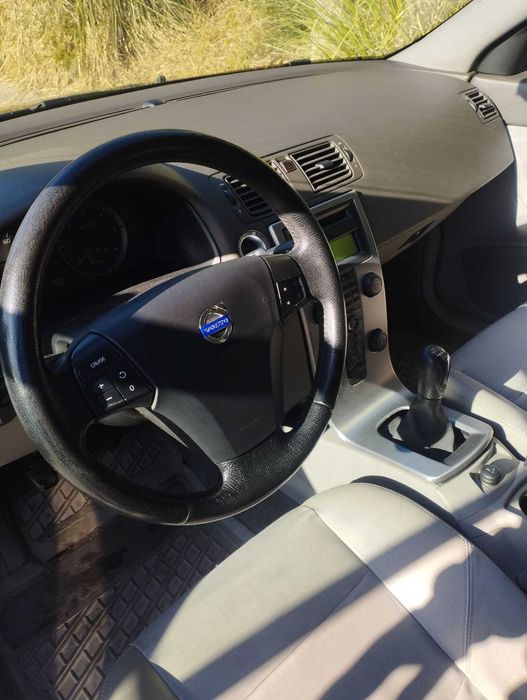 Carrinha Volvo - V50 2.0 Momentum