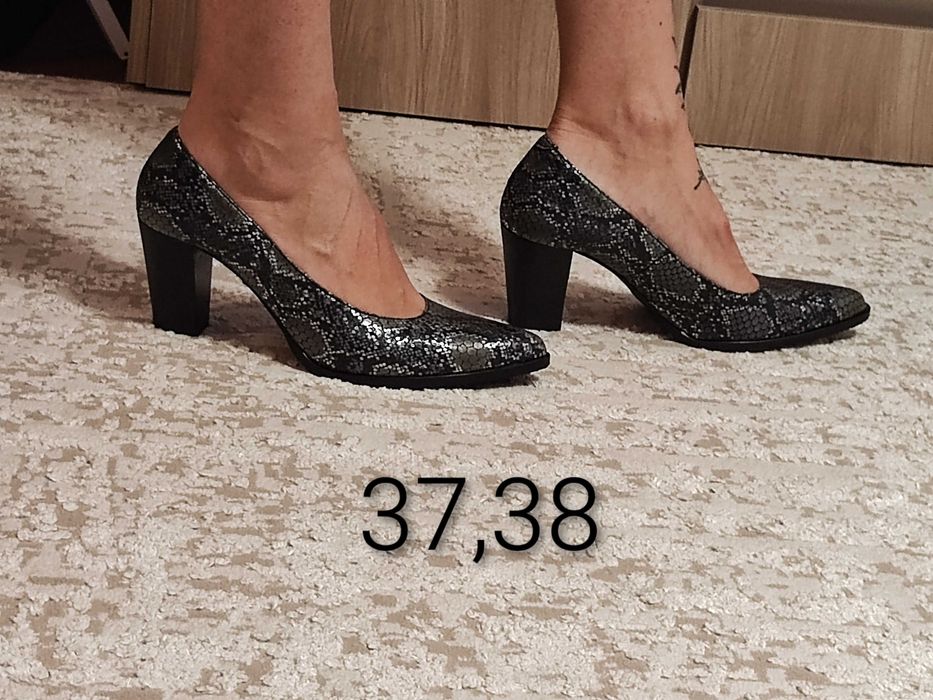 Sapatos,botas de pele