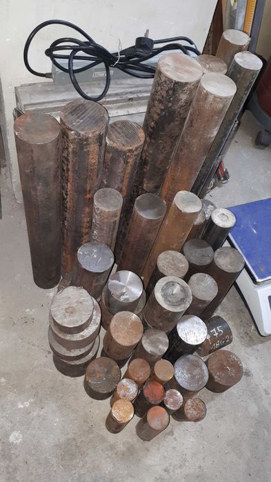 150kg Wałki stalowe, pręty pod toczenie, końcówki