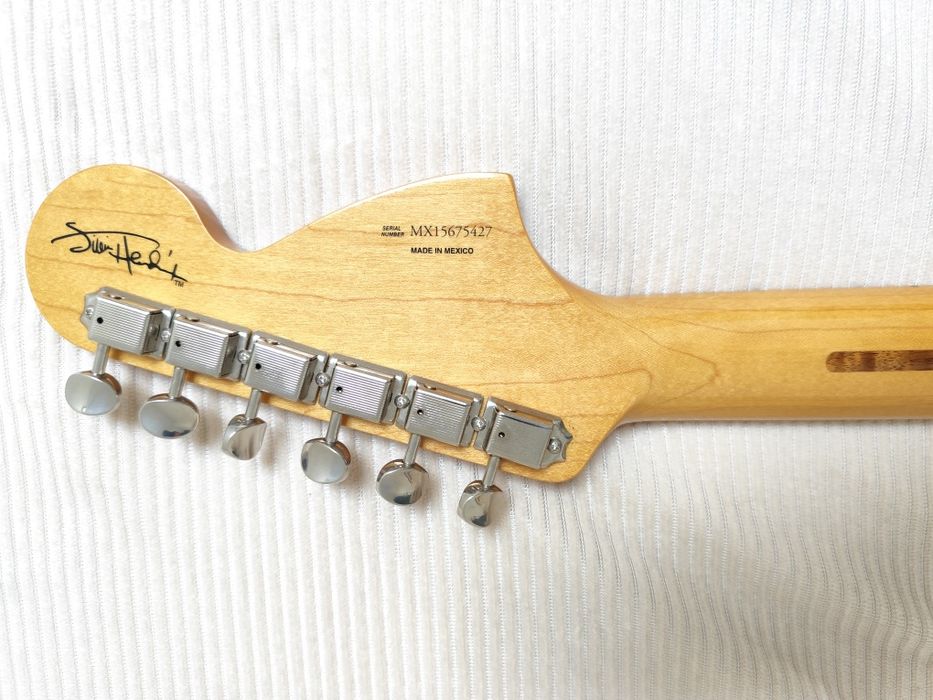 Fender Stratocaster Jimi Hendrix para projeto