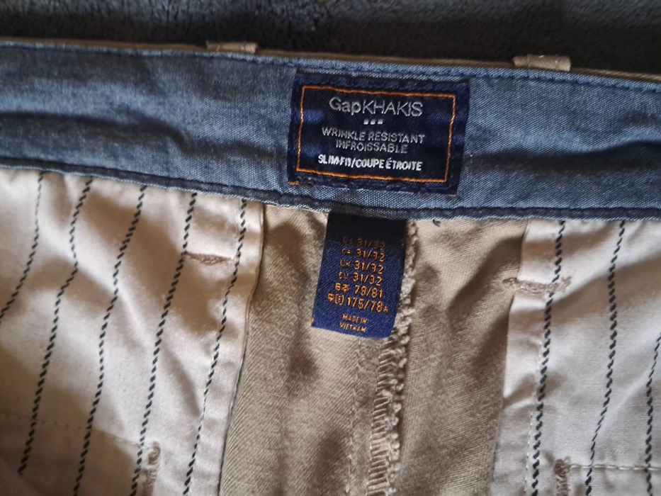 Чоловічі штани Gap