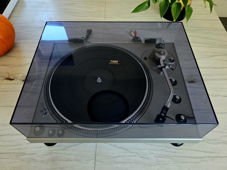 Technics  by Panasonic SL-1360 nie 1300, 1310