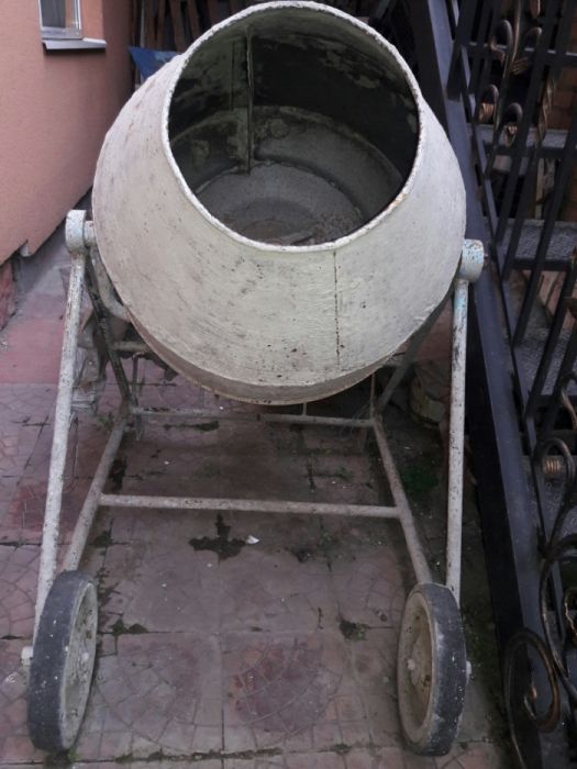 Бетономешалка в аренду