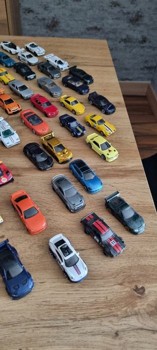 Hotwheels lote de 100 viaturas