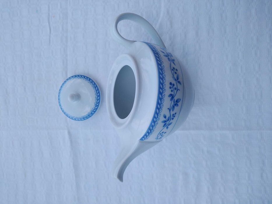 Bule de Porcelana Ema, de 1 litro