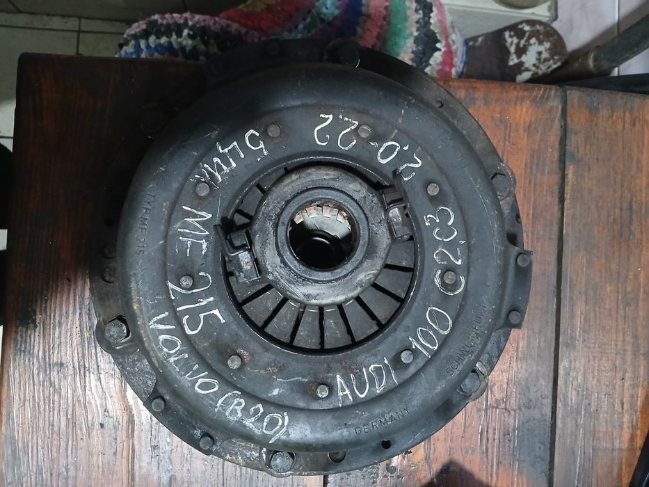 Комплект сцеплення ауди 100 с3 2.2