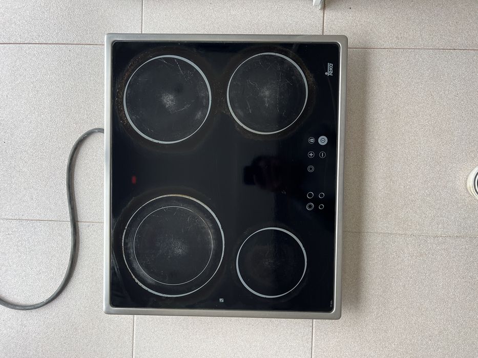 Placa Vitroceramica, Forno e Microondas TEKA