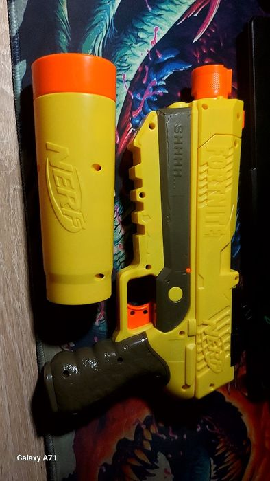 Пістолет nerf x fortnite