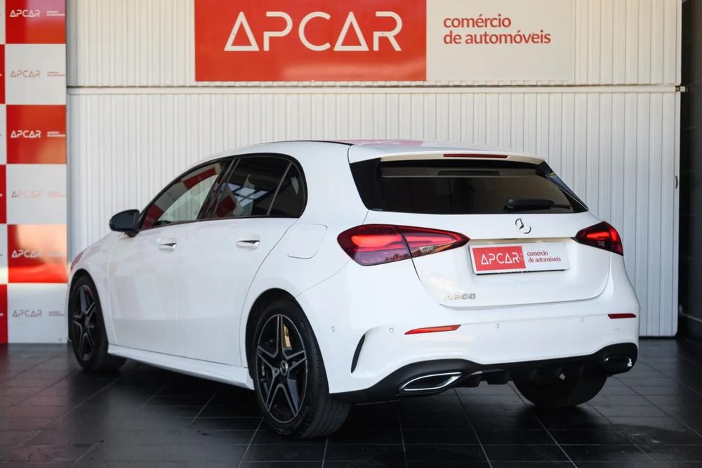 Mercedes-Benz A 200