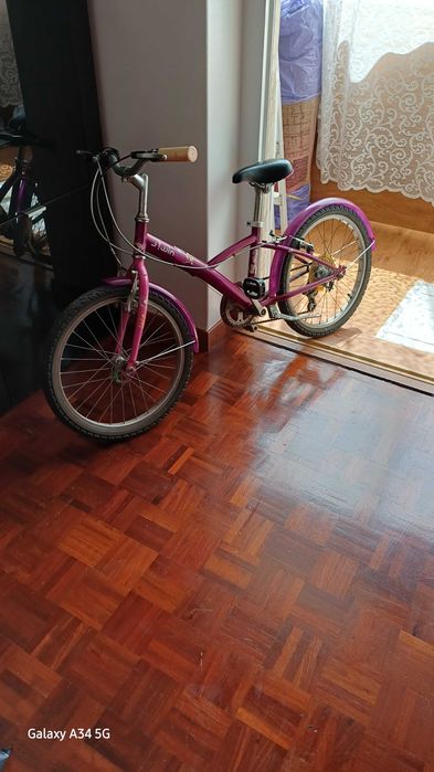 Bicicleta Feminina