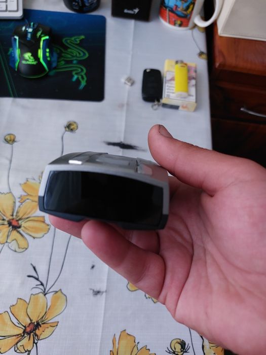 Продам радар-детектор е8 новий!