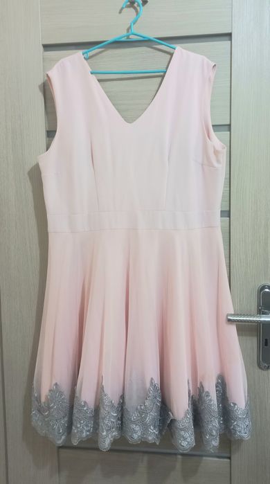 Piękna sukienka Duet A&M roz.52 plus srebrne bolerko Marienn stan bdb