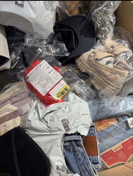50 sztuk odzieży – zwroty konsumenckie – Zalando, Mohito, Top Secret hit !!!