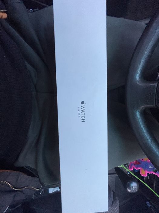 Продам apple watch series 3 42mm