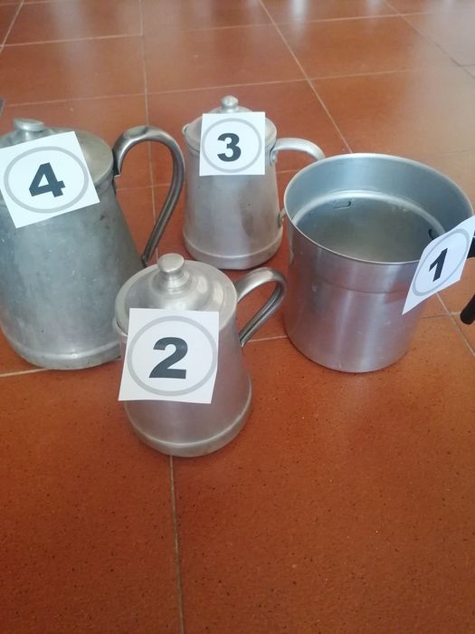 Tachos-Panelas-e outros utensílios em Alumínio - ver descrição