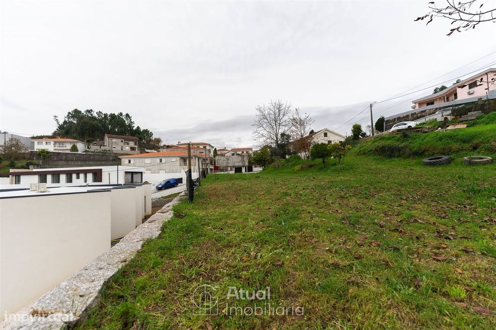 Terreno  Venda em Lustosa e Barrosas (Santo Estêvão),Lousada