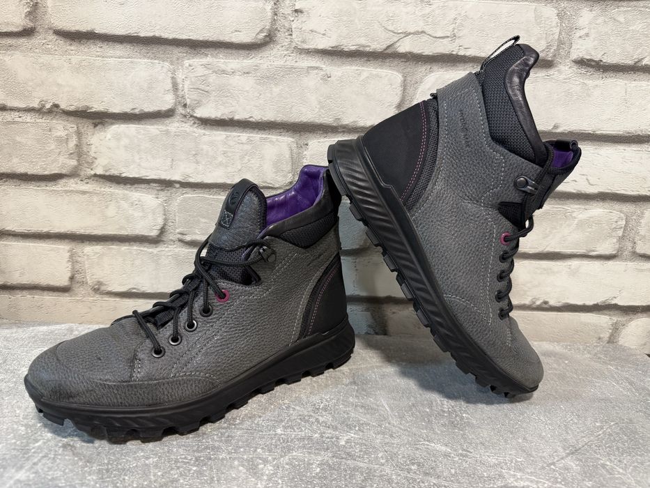 Кожаные деми ботинки Ecco 39 р