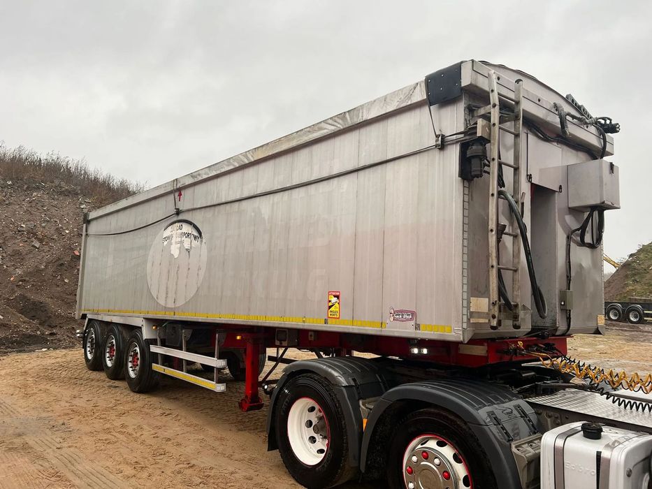 Mercedes Benz 3STT 63P3  Weightlifter 55m3
