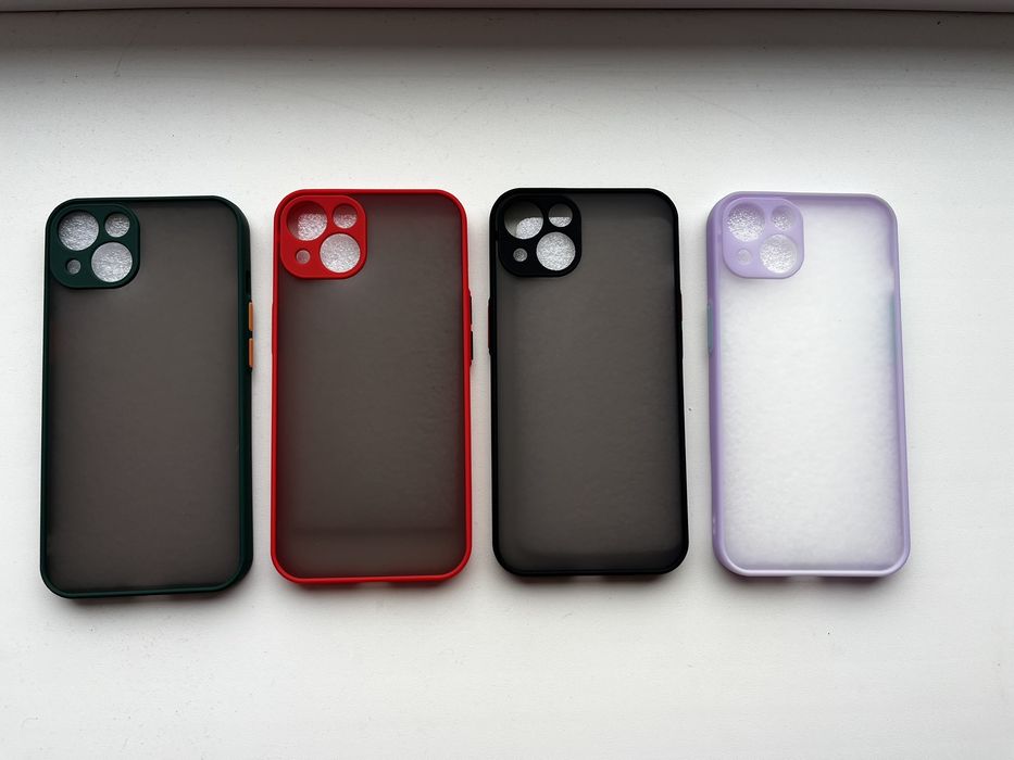 Матовий чохол для IPhone 13