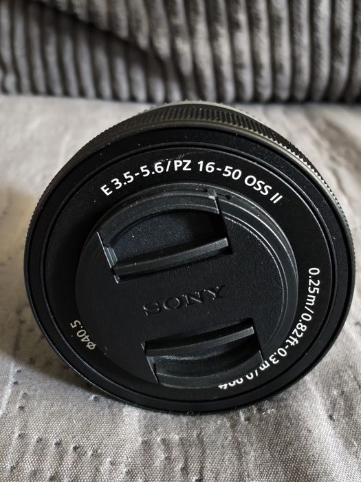 Sony Alpha 6400 plus obiektyw 55-210mm