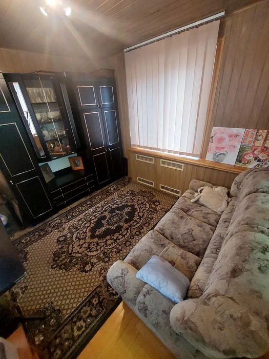 продаю 3 кімнатну квартиру  Центральний район сертифікат