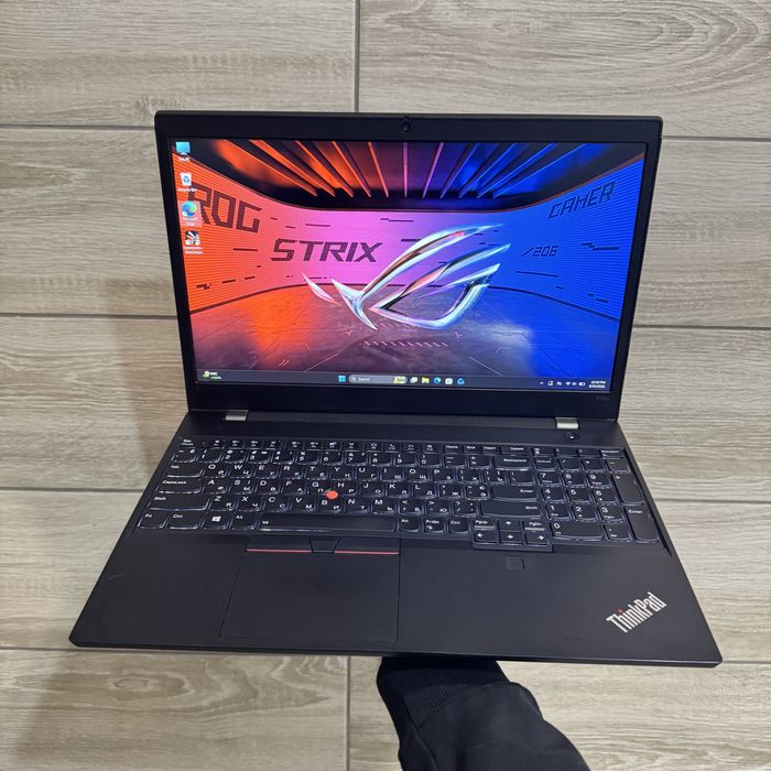 Ігровий ноутбук Lenovo Thinkpad 15 i7 10750, Nvidia P620 4Gb, 16Gb Ddr4