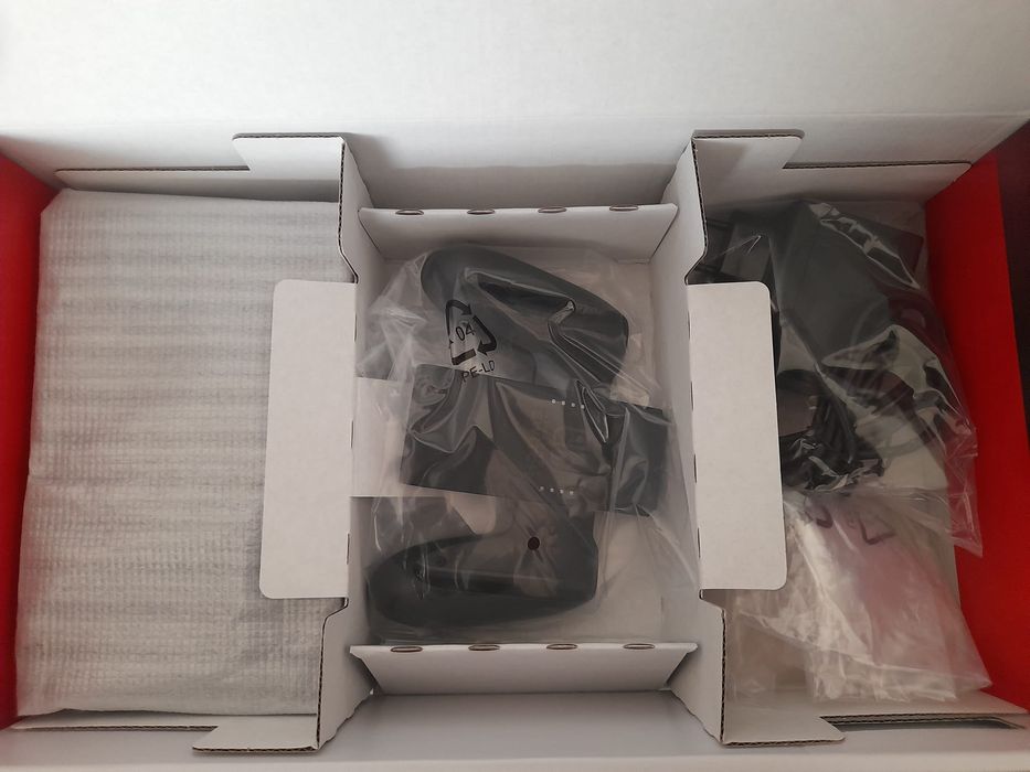 Nintendo com embalagens e caixa. Usada mas está como nova