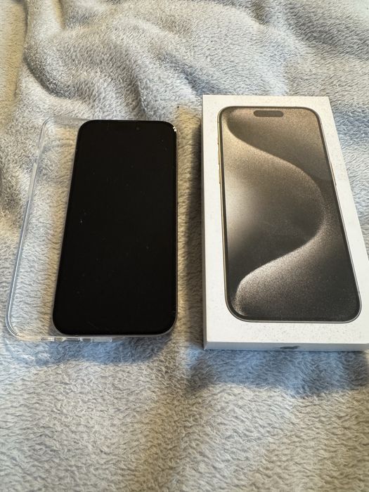 Iphone 15pro stan idealny