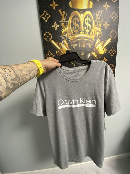 Футболка Calvin Klein