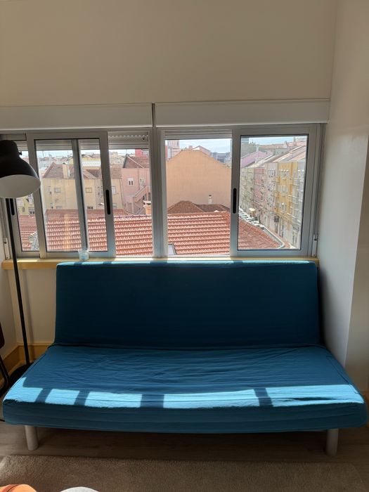 Sofa cama ikea. Duas capas Azul e Cinza.