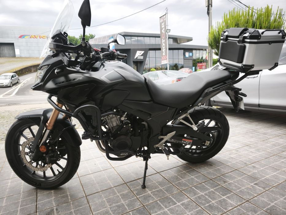 Honda CB 500X como nova