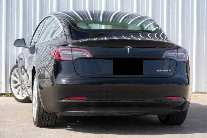2020 Tesla Model 3 Long Range