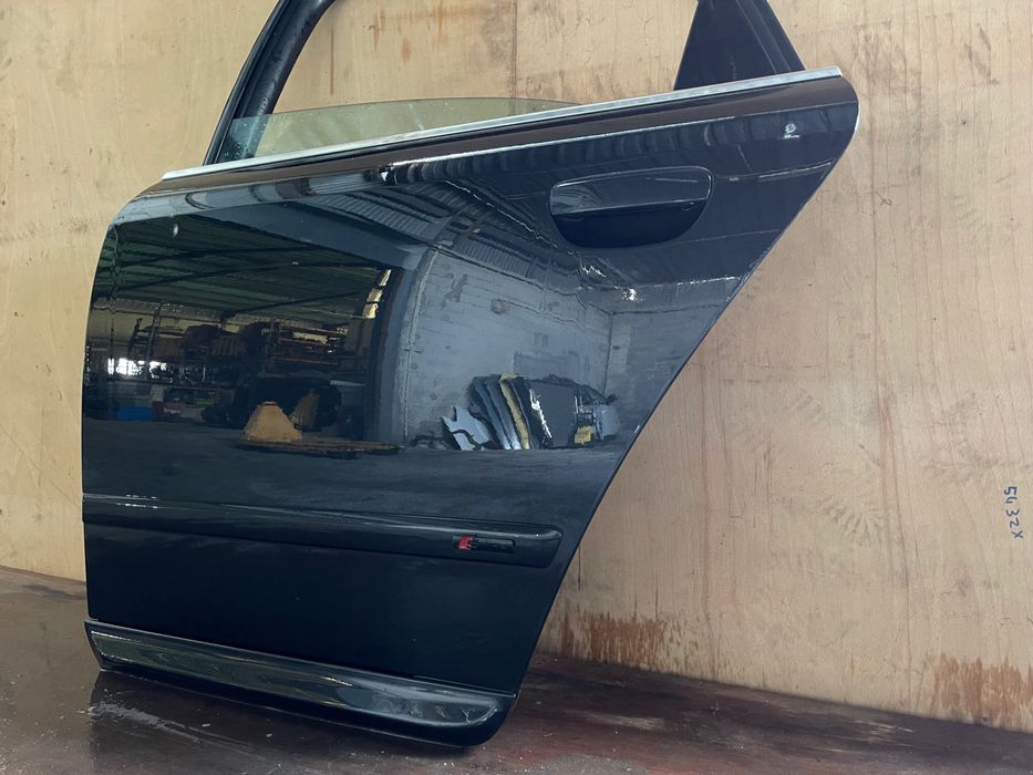 PORTA TRAS ESQUERDA AUDI A4 B6 S-LINE SEDAN