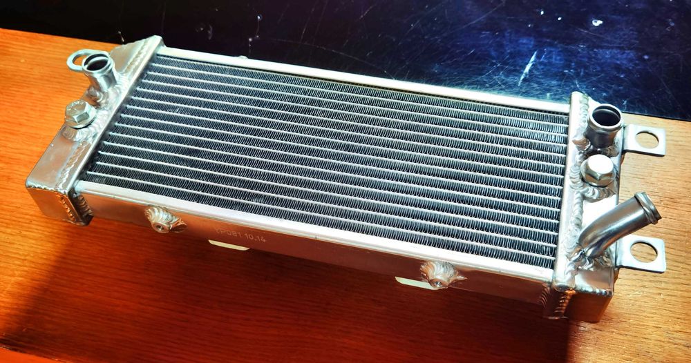 Radiador de Alumínio Suzuki Marauder VZ800 de 1997 até 2004