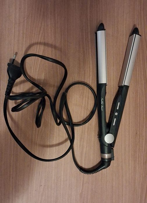 Alisador de cabelo. 
Potência máxima ate 200.